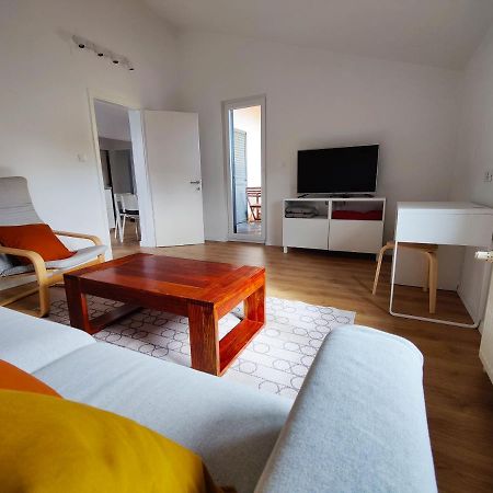 Apartment Lipa Ровинь Экстерьер фото